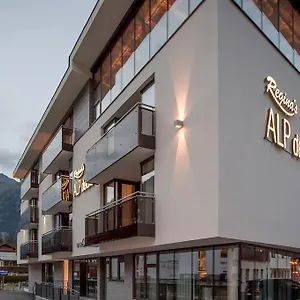 Regina's Alp Deluxe Lejlighedshotel